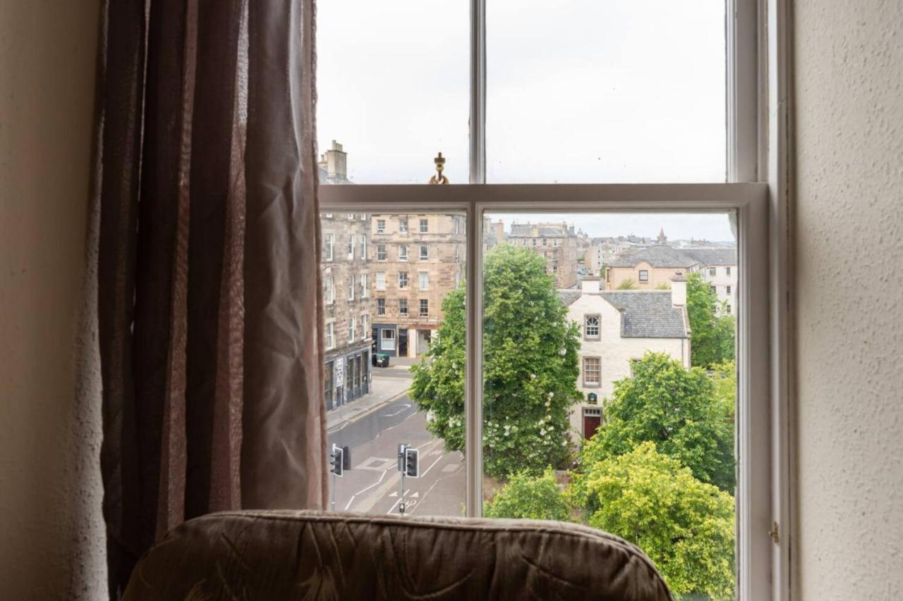 Cosy 2 Bedroom In Edinburgh Old Town Buitenkant foto